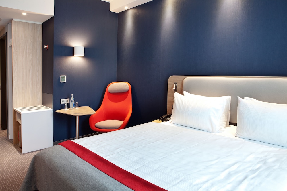 Habitación estándar, 1 cama de matrimonio (High Floor) del hotel Holiday Inn Express Ringsheim, An Ihg. Foto 1