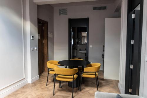 Suite del hotel Soho Boutique Palacio de Pombo. Foto 4