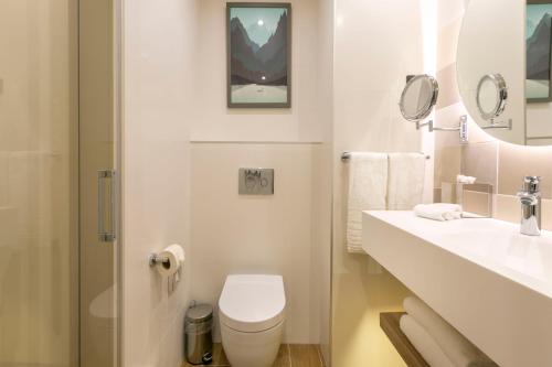 Habitaciones Comunicadas Familiares del hotel Hampton by Hilton Alcobendas Madrid. Foto 3