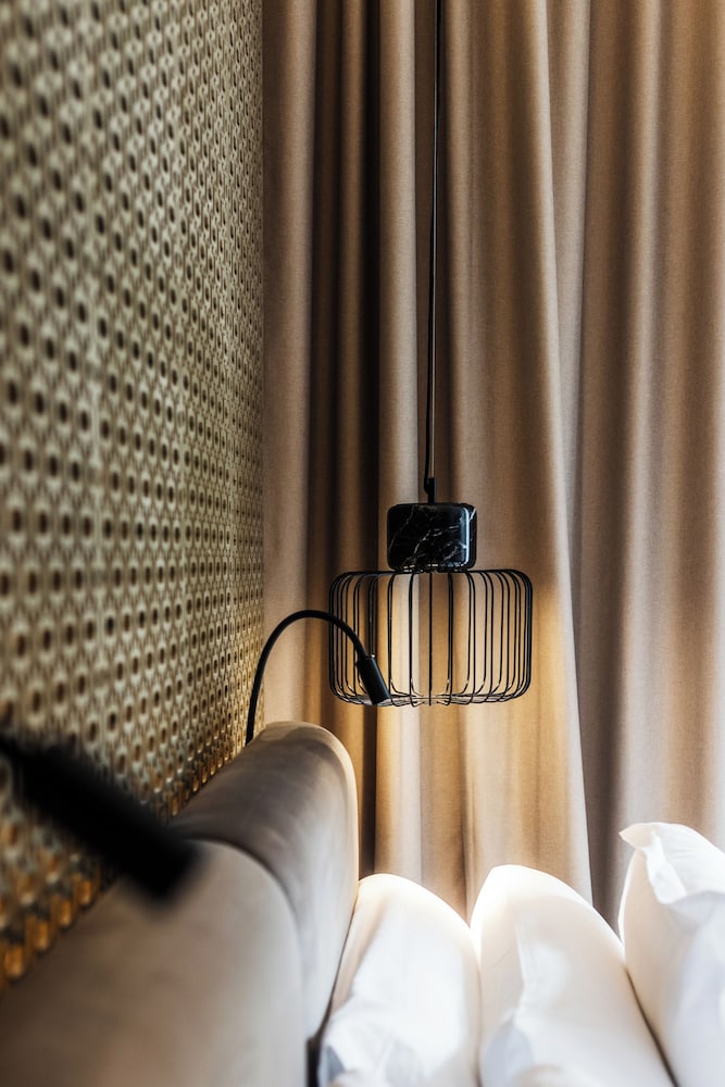 Habitación triple del hotel Soho Boutique Catedral. Foto 3