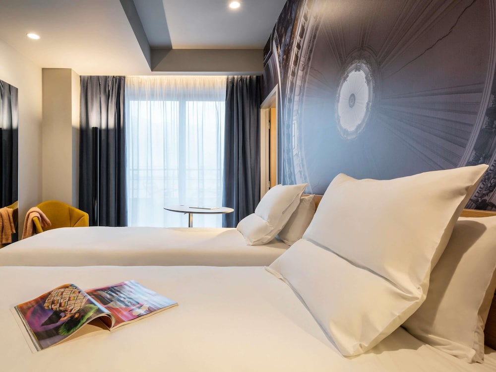 Habitación estándar, 2 camas individuales del hotel Novotel Paris 20 Belleville. Foto 2