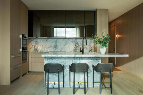 Executive Two - Bedroom Penthouse with Downtown View del hotel The Ritz-Carlton New York, NoMad. Foto 6