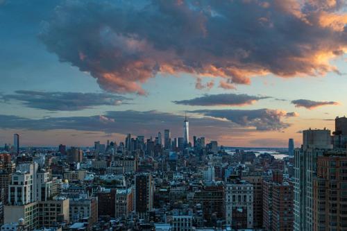 Skyline Double Room with Two Double Beds - Hearing Accessible/High Floor del hotel The Ritz-Carlton New York, NoMad. Foto 1