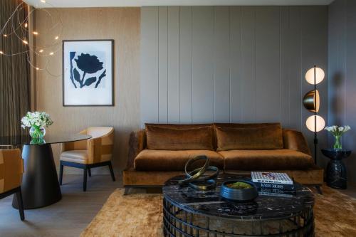 Liberty One - Bedroom King Suite with Sofa Bed and Roll - In Shower - High Floor/Mobility/Hearing Accessible del hotel The Ritz-Carlton New York, NoMad. Foto 1