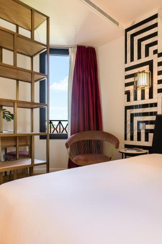 Habitación Doble Deluxe del hotel Rose Bourbon. Foto 8
