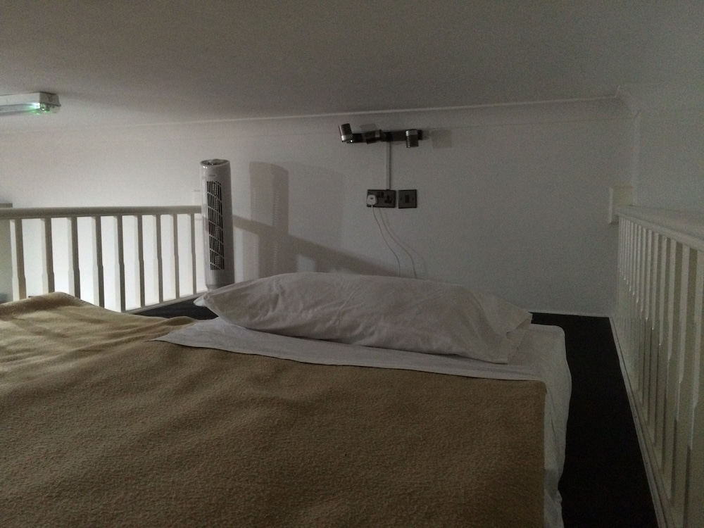Suite estudio Premier, 1 habitación del hotel London Continental. Foto 1