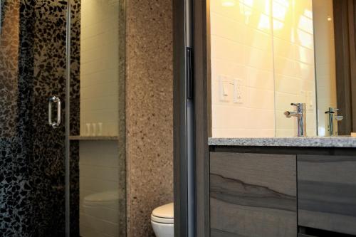 Habitación Superior - 1 cama grande del hotel Carnegie. Foto 6