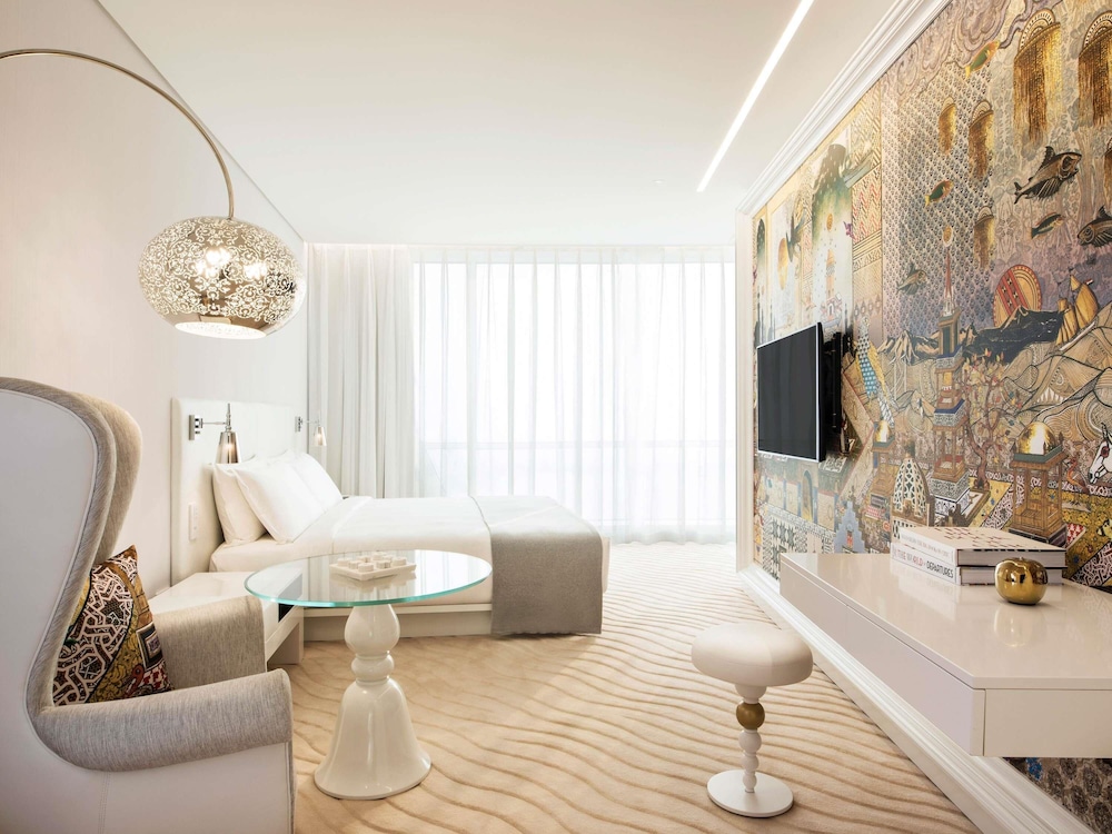 Habitación Signature con 1 cama king size del hotel Mondrian Doha