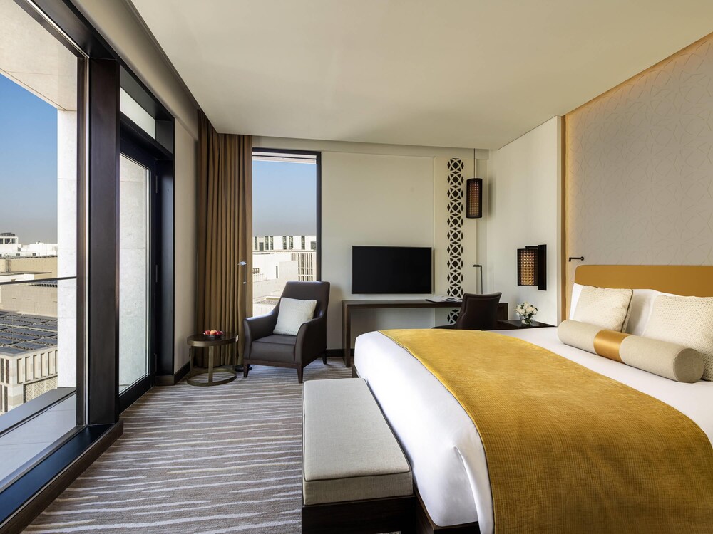 HABITACIÓN DELUXE, 1 Cama King Size y Balcón del hotel Alwadi Doha - Mgallery