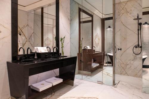 Urban Retreat - King with Daily access to Doha Quest del hotel Banyan Tree Doha At La Cigale Mushaireb. Foto 3
