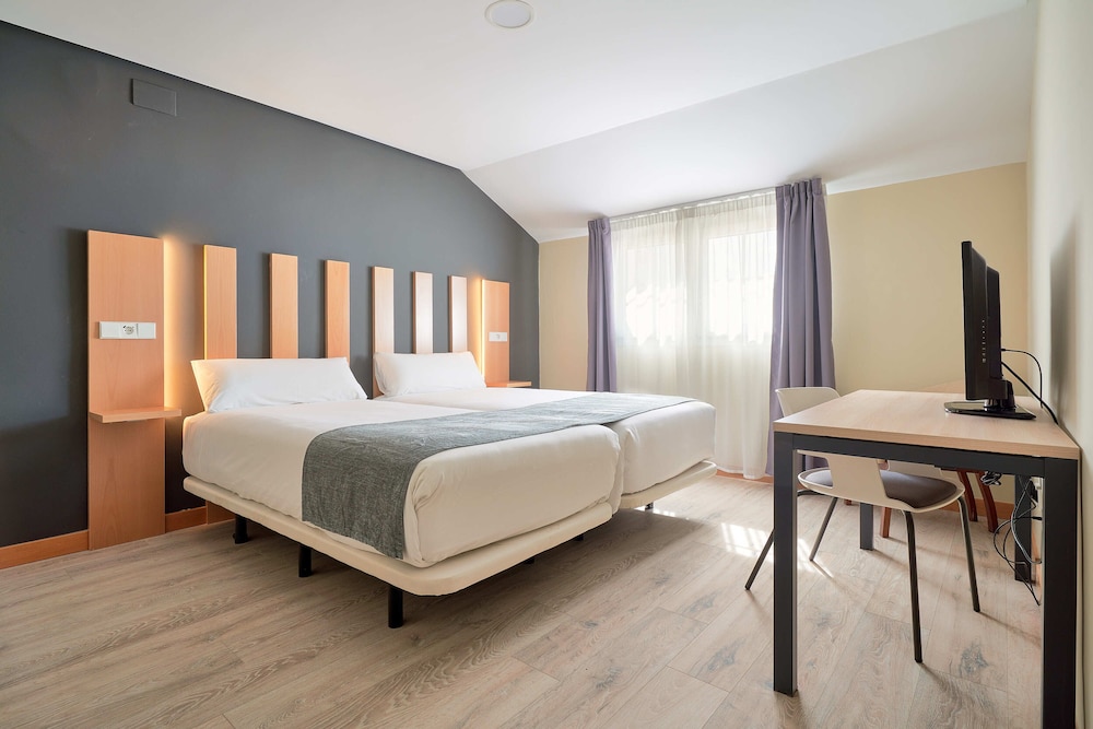 Habitación ejecutiva, 1 habitación del hotel Smart Hotel La Sagra. Foto 8