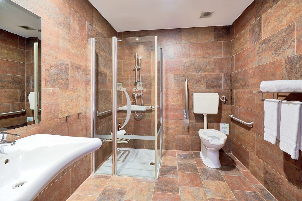 Habitación ejecutiva, 1 habitación del hotel Smart Hotel La Sagra. Foto 12