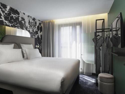 Tribe Comfort Suite with One Double Bed and One Sofa Bed del hotel Tribe Paris La Defense Esplanade. Foto 4