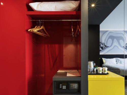 Habitación Familiar del hotel ibis Styles Istanbul Merter. Foto 8