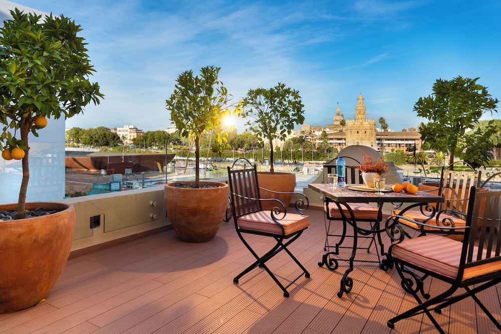 Suite Premium del hotel Casa De Triana Luxury Suites By Casa Del Poeta
