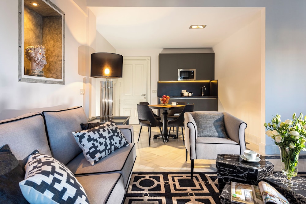 Suite Premium del hotel Casa De Triana Luxury Suites By Casa Del Poeta. Foto 4
