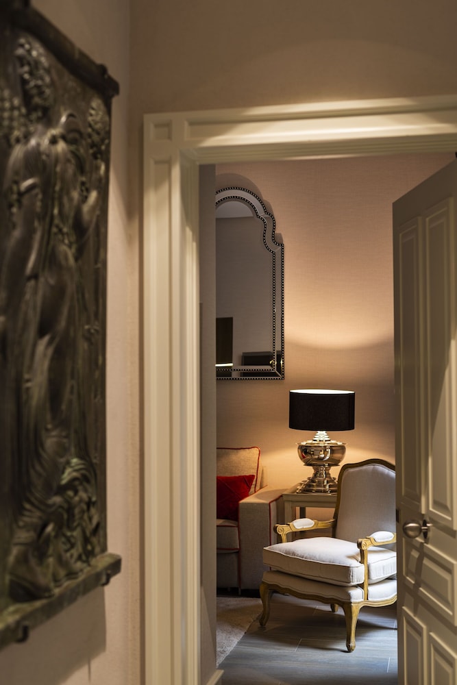 Suite del hotel Casa De Triana Luxury Suites By Casa Del Poeta. Foto 1