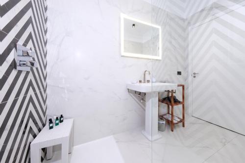 Habitación Doble Deluxe con vistas al mar del hotel Casa Serena 10. Foto 22