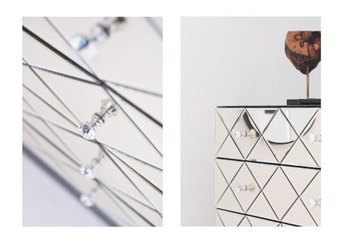 Habitación con cama grande y vistas al mar del hotel Casa Serena 10. Foto 11