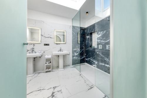 Habitación Doble con terraza del hotel Casa Serena 10. Foto 19