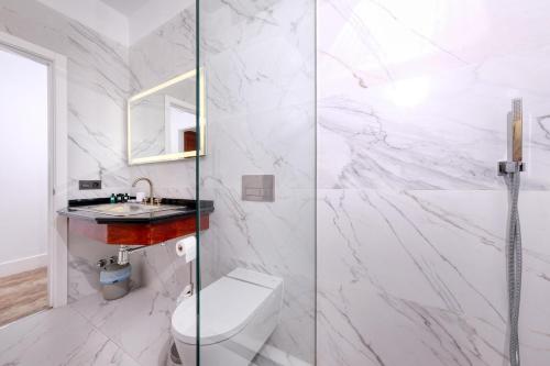 Suite con vistas al mar del hotel Casa Serena 10. Foto 19