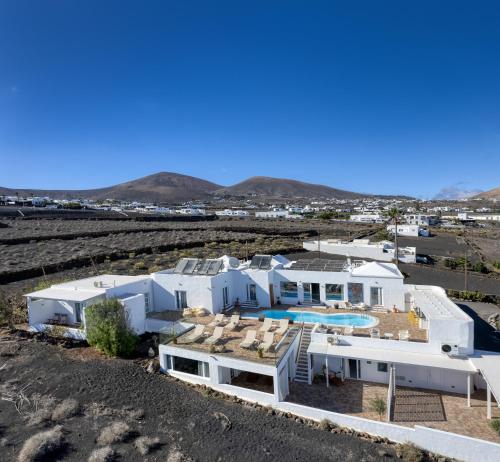 Suite Junior con terraza del hotel Casa Serena 10. Foto 14