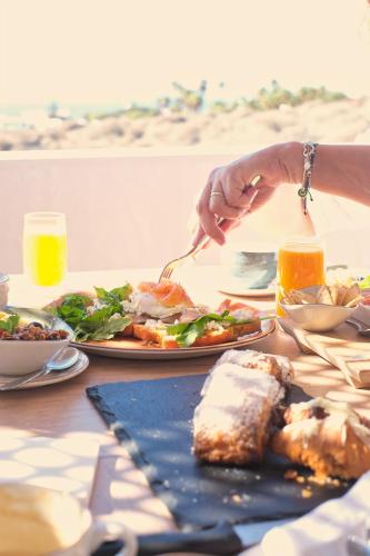 Habitación Doble con Terraza del hotel Casa Serena 10. Foto 20