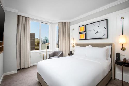Suite Sky King - 1 cama extragrande del hotel The Luxury Collection Hotel Manhattan Midtown. Foto 1