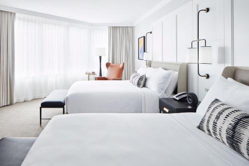 Habitación Deluxe con 2 camas dobles y vistas a la ciudad del hotel The Luxury Collection Hotel Manhattan Midtown