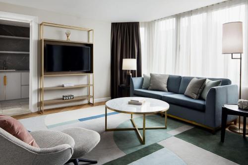 Apartamento de 1 dormitorio con cama extragrande - Adaptado para personas con movilidad reducida del hotel The Luxury Collection Hotel Manhattan Midtown. Foto 2