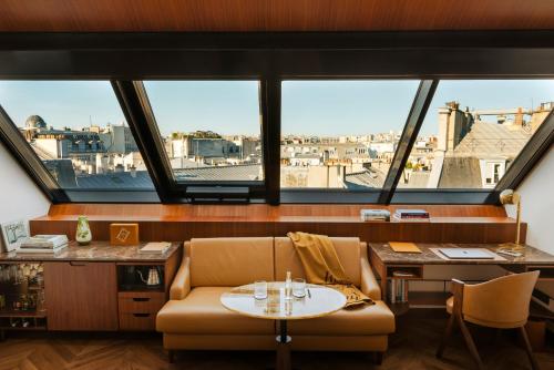 Habitación Deluxe con vistas a París - Atelier del hotel Madame Rêve. Foto 2
