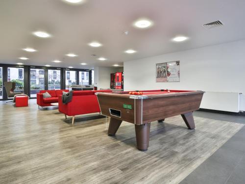 Estudio Superior del hotel Raffles House Apartments - IQ Sterling Court. Foto 4