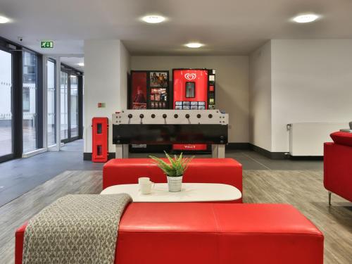 Estudio Superior del hotel Raffles House Apartments - IQ Sterling Court. Foto 5