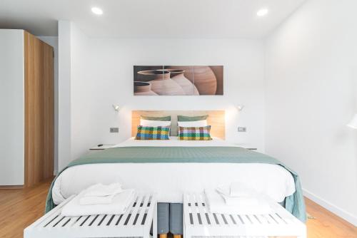 Habitación Doble con terraza del hotel Home2Book Casa Boissier, Free Breakfast. Foto 4