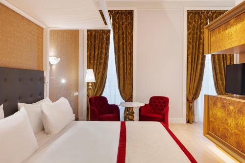 Habitación Doble Superior con terraza - 1 o 2 camas del hotel Aurea Ana Palace By Eurostars Company. Foto 2