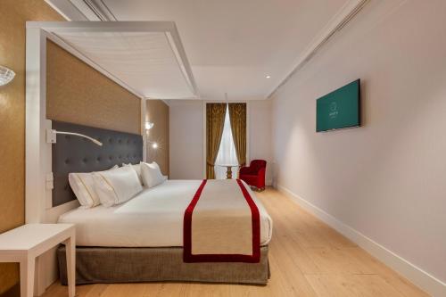 Suite Junior del hotel Aurea Ana Palace By Eurostars Company. Foto 2