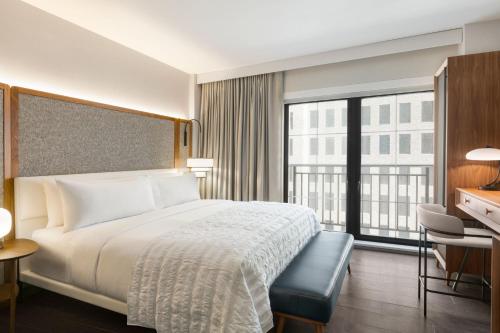 Suite Estudio Doble - Acceso para discapacitados del hotel Le Méridien New York, Fifth Avenue. Foto 3