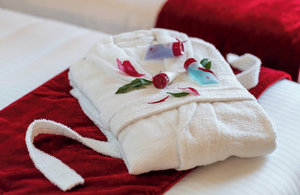 Habitación superior del hotel Leonardo Royal Venice Mestre. Foto 1