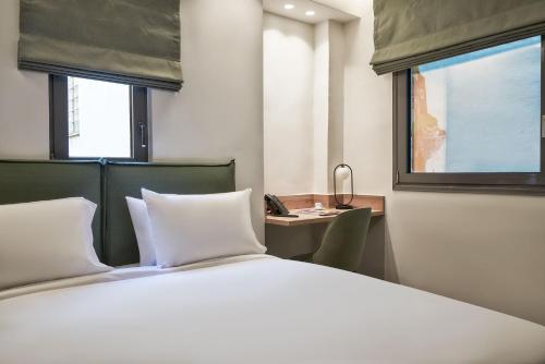 Habitación Doble Económica del hotel NLH KERAMEIKOS - Neighborhood Lifestyle Hotels. Foto 2