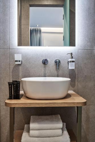 Habitación Confort del hotel NLH KERAMEIKOS - Neighborhood Lifestyle Hotels. Foto 9
