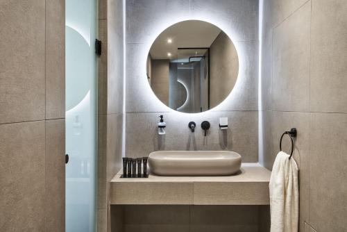 Habitación Familiar del hotel NLH KERAMEIKOS - Neighborhood Lifestyle Hotels. Foto 1