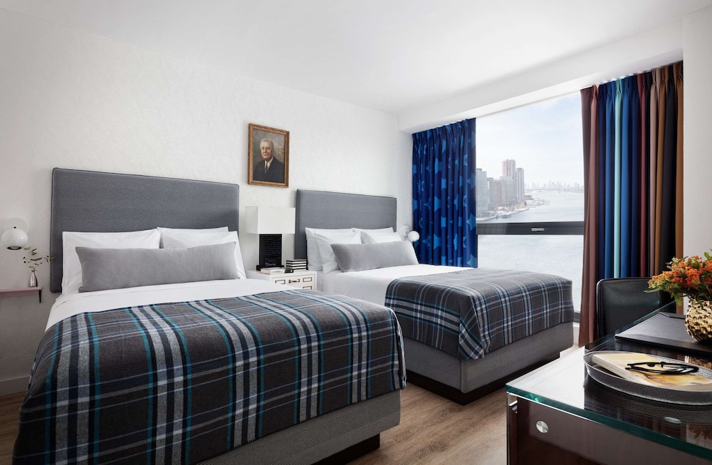 Habitación, 2 camas queen, vista al skyline del hotel Graduate New York