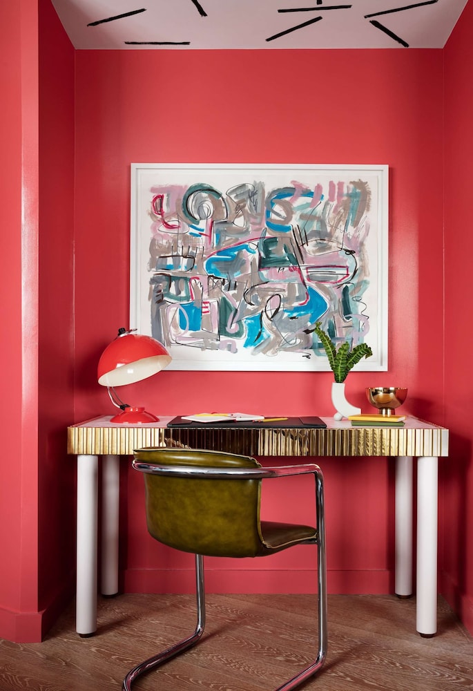 Suite presidencial, 1 cama de matrimonio grande con sofá cama (Mobility & Hearing, Roll - in Shower) del hotel Graduate New York. Foto 1