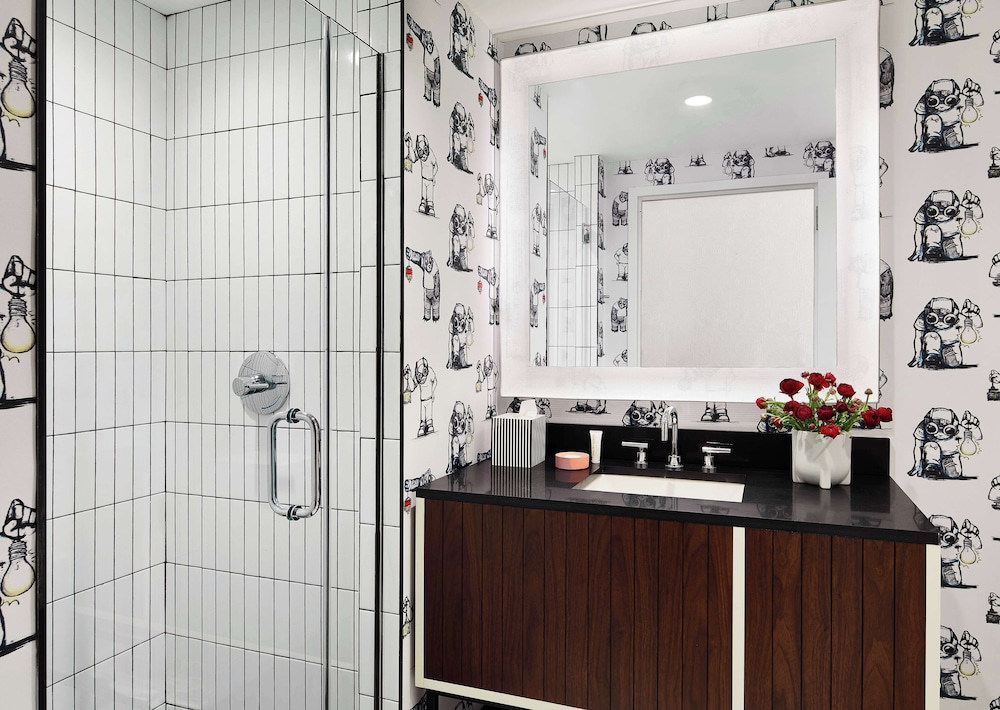 Suite del hotel Graduate New York. Foto 12