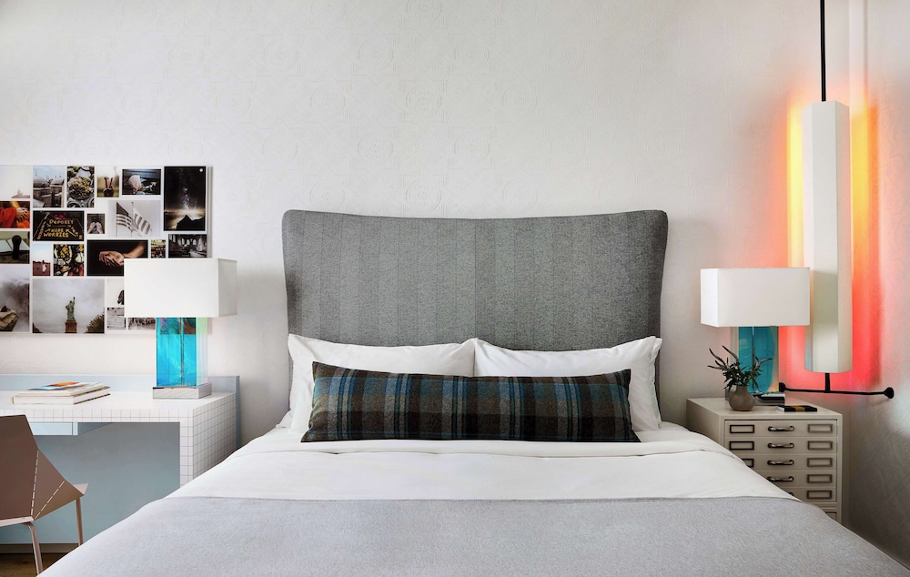 Suite junior, 1 cama de matrimonio grande (Loft) del hotel Graduate New York. Foto 3