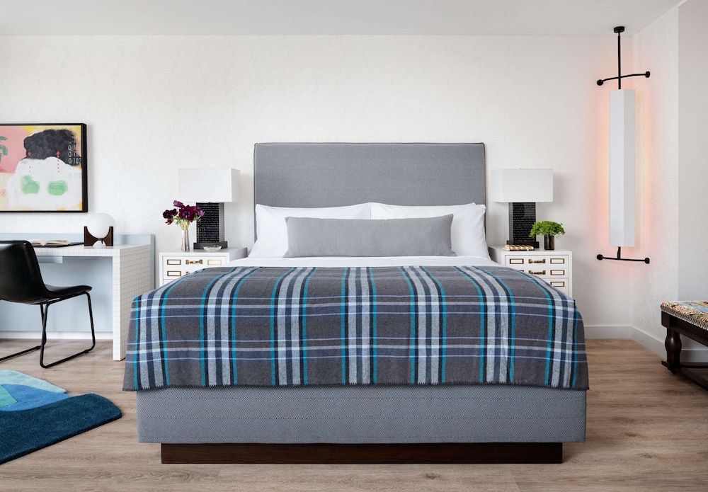 Suite junior, 1 cama de matrimonio grande (Skyline View) del hotel Graduate New York. Foto 2