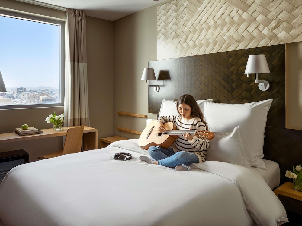 Habitación Estándar con 1 cama doble del hotel Ibis Jeddah City Center. Foto 2