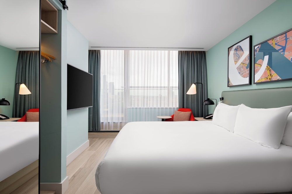 Habitación Deluxe, 1 cama de matrimonio grande, vistas a la ciudad del hotel Hyatt Place London City East. Foto 6