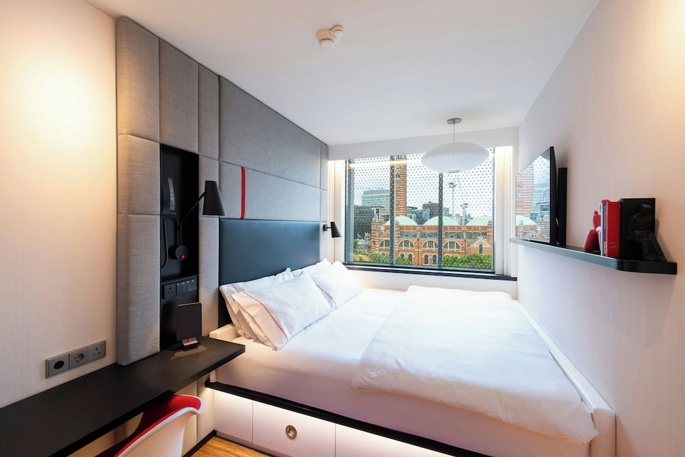 Habitación Premium, 1 cama de matrimonio grande (View) del hotel citizenM London Victoria Station