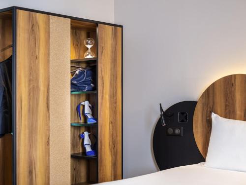 Habitación Doble Estándar - 2 camas del hotel ibis Styles Paris Meteor Avenue d'Italie. Foto 3